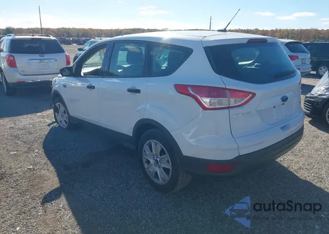 2015 Ford Escape S из США, поврежденный, VIN 1FMCU0F73FUA45632